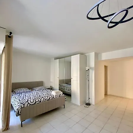 Modern In *